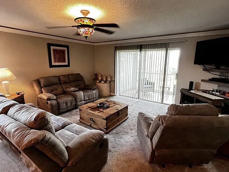 7104 Nantucket Cir #1 — Photo 6