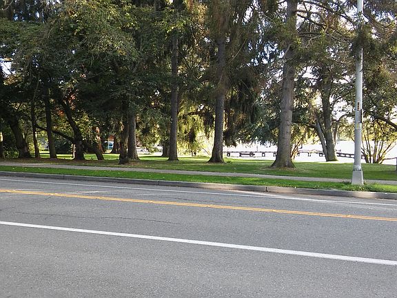 Greenlake just across the street!