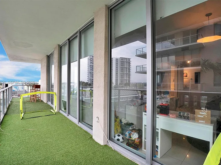 3470 E Coast Ave #H0904 — Photo 31