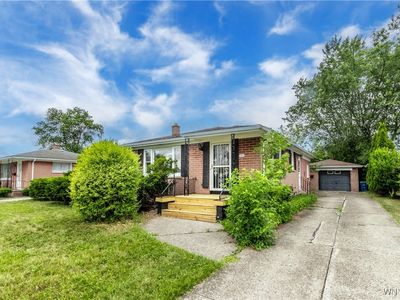 130 Alberta Dr, Amherst, NY, 14226