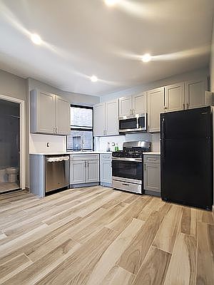 1st image of 785 9th Ave APT 3B