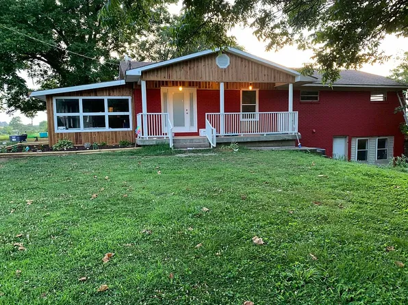 43789 Road 111, Bernie, MO 63822