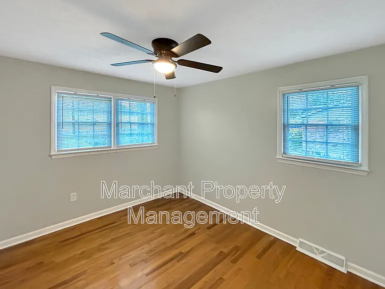 15 Wood Cir — Photo 14