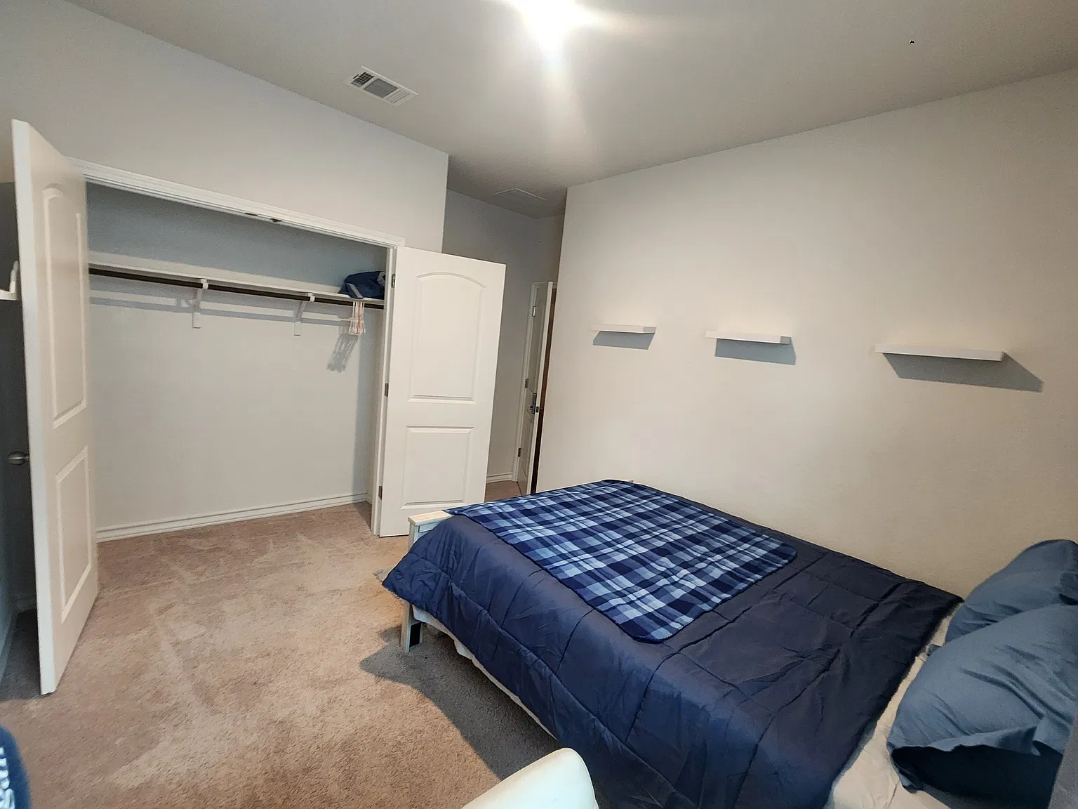 3 bed, 1514 sqft, $750 — Photo 4