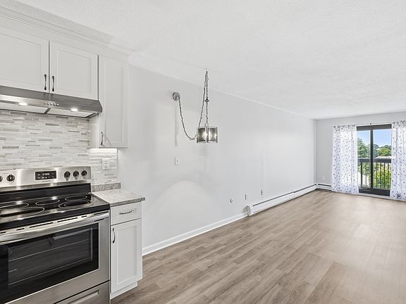 5th image of 164 Galen St APT 62