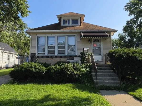 2331 Desplaines St, Blue Island, IL 60406