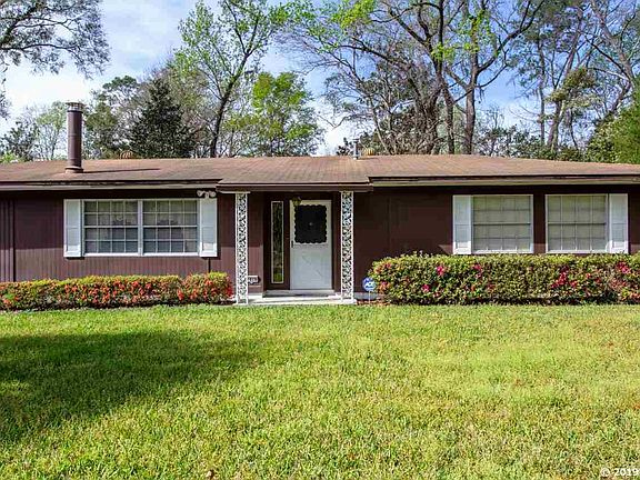 2nd image of 1018 NW 39th Dr