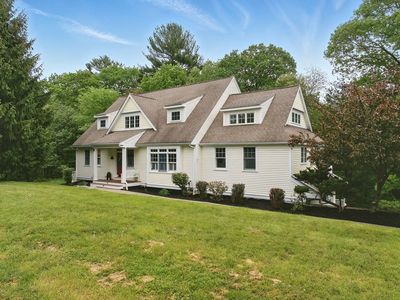 93 Cricket Ln, North Andover, MA, 01845