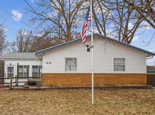 1419 W Donald St, Waterloo, IA 50703