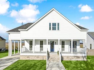 2221 Benjamin St, Arabi, LA 70032