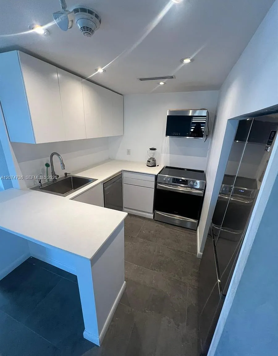 La Canadienne Condo — Photo 4
