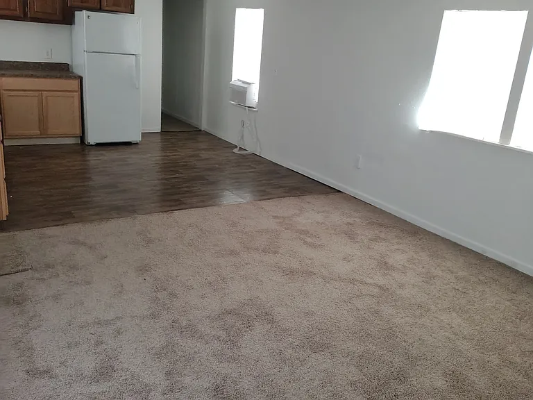 128 SE Camelot Loop — Photo 23