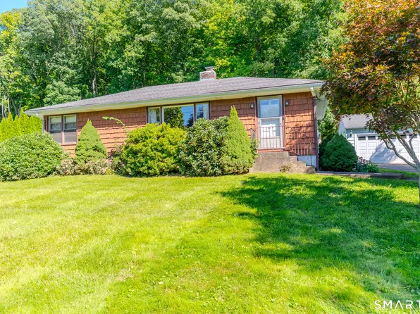 374 Moss Farms Road, Cheshire, CT 06410