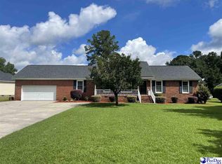 561 Greenview Dr, Darlington, SC 29532