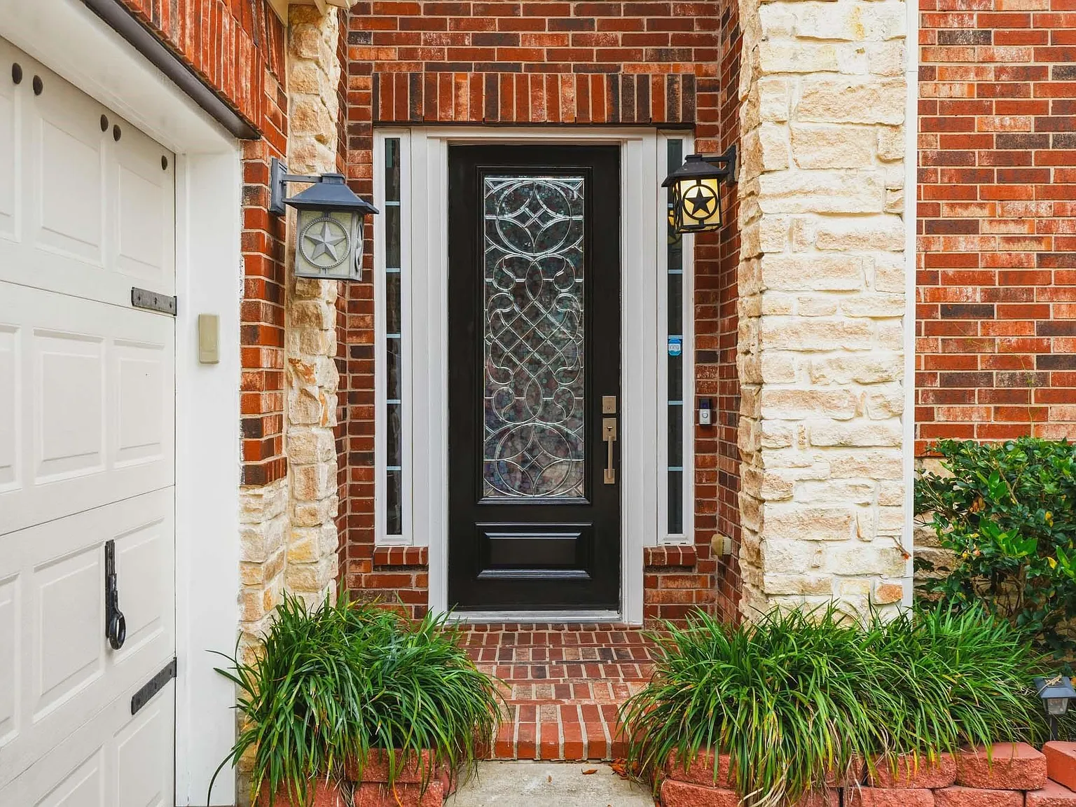 4 bed, 3.5 bath, 3341 sqft, $3,300 — Photo 4