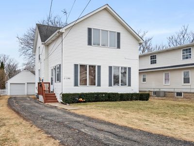 1146 McDonald Ave, Aurora, IL, 60506
