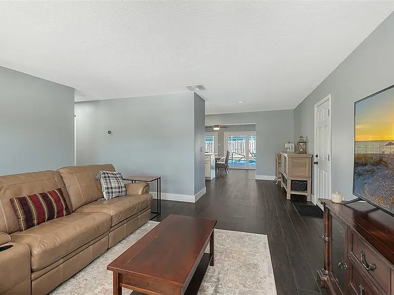 3507 Pinecrest St — Photo 11