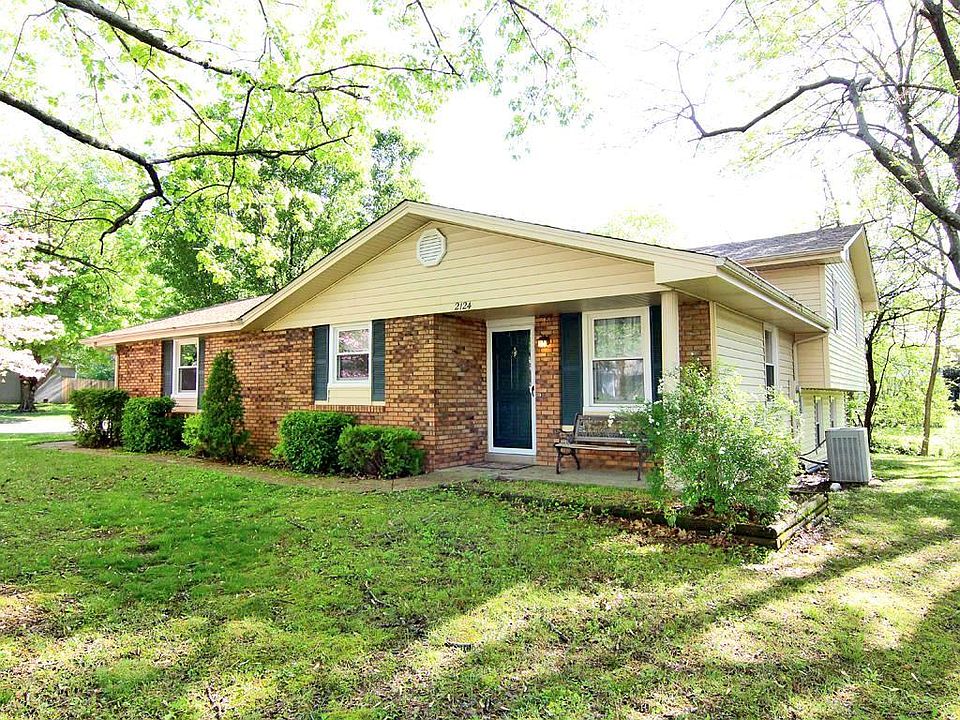 1st image of 2124 Nottingham Ln