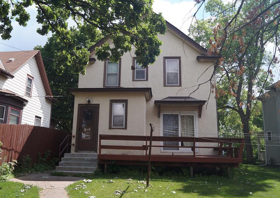 2nd image of 2203 James Ave N