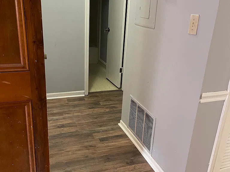 150 Hunters Ln #A — Photo 6