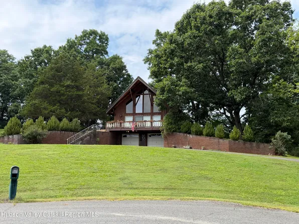 21 Coons Road, Claverack, NY 12534