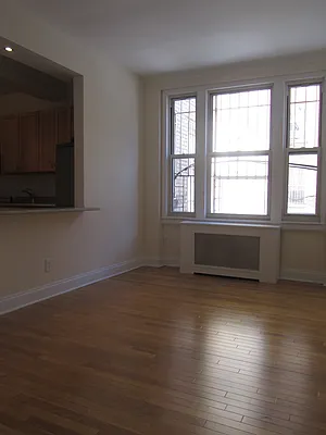 Rented by Beekman Street Realty | media 24