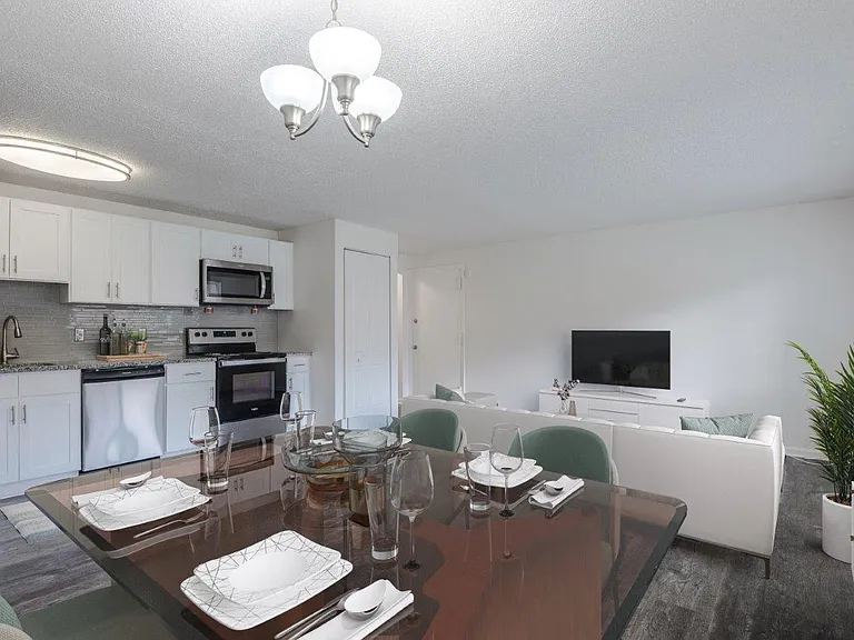 Creek Hill Apartment Homes — Photo 12