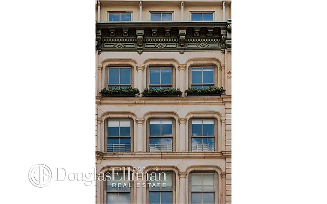 Rented by Douglas Elliman | media 26