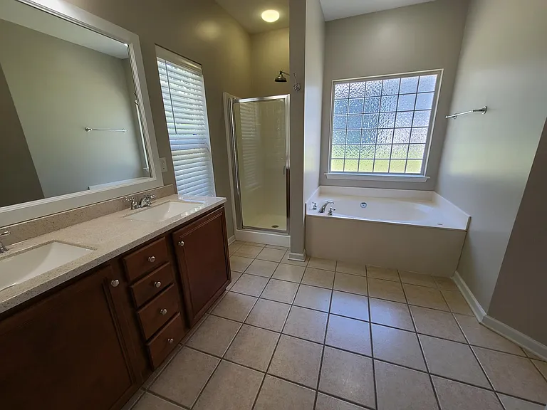 240 High Ridge Dr — Photo 21