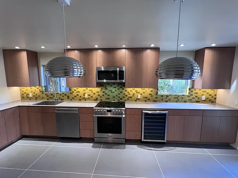 824 Alice St #B — Photo 6