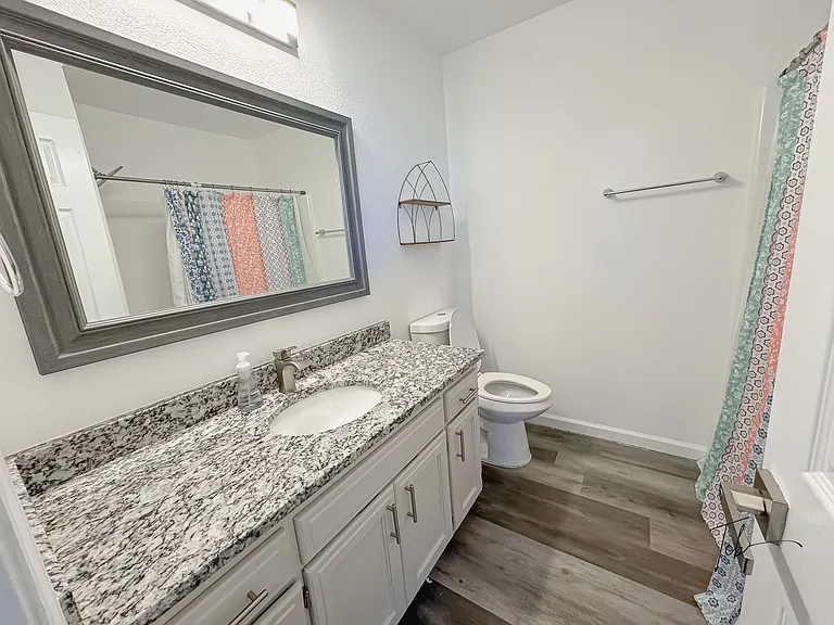 11 Holly Dr #B — Photo 25