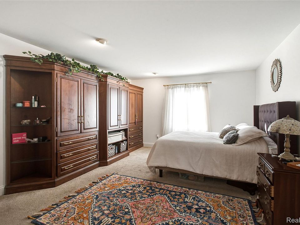 6646 Maple Lakes Dr, photo 19