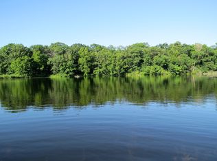 N9545 Kettle Cove Rd, Eagle, WI 53119