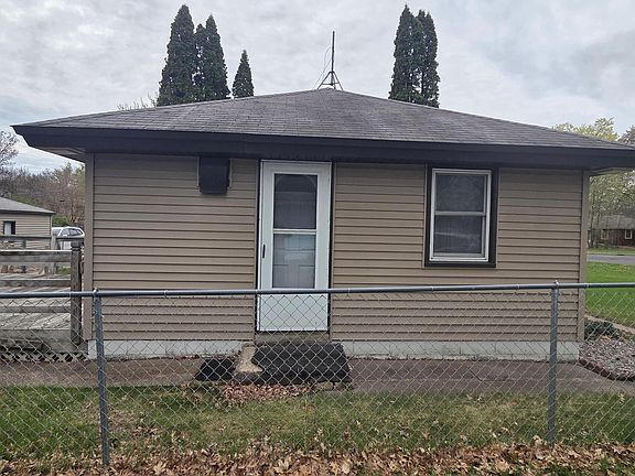 3rd image of 6800 Perry Ave N