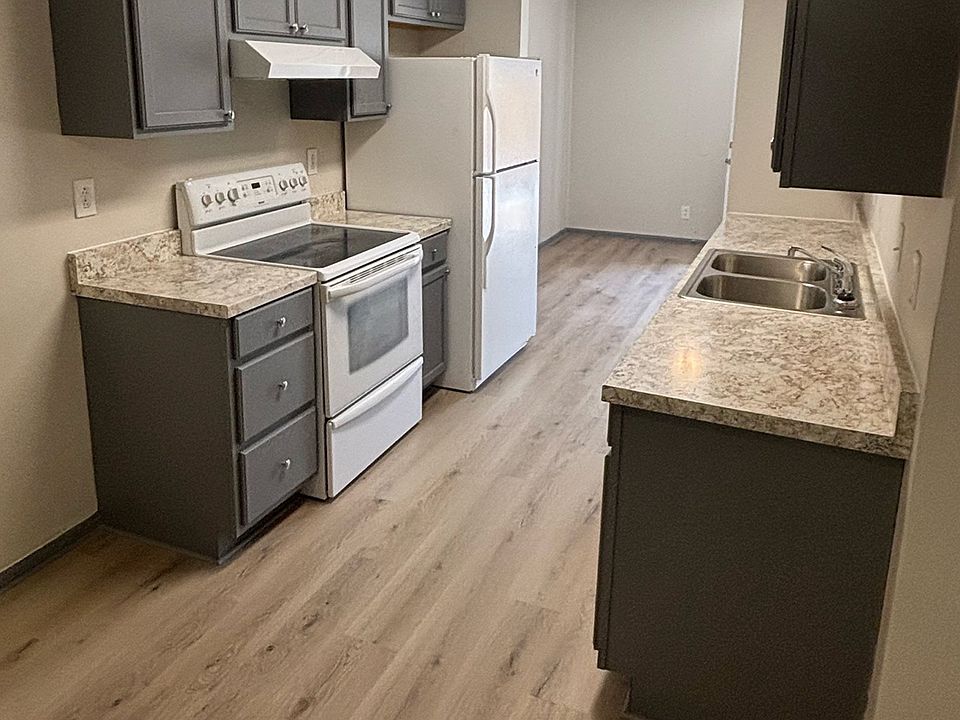 1st image of 9133 Cedarpark Ln APT B