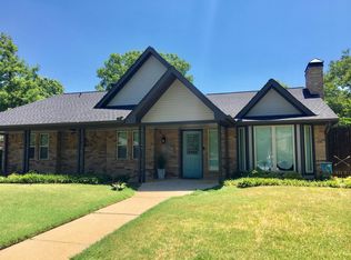 288 Raintree Dr, Highland Village, TX 75077