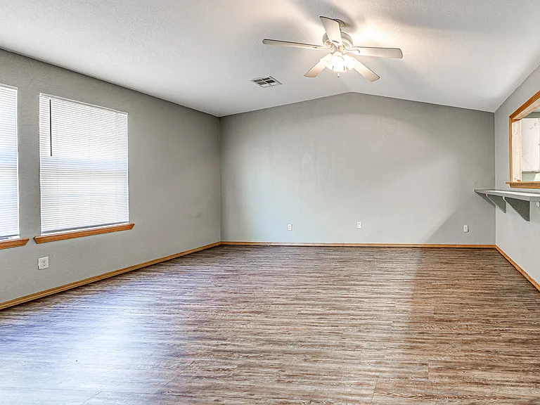 4123 S Van Buren St — Photo 18