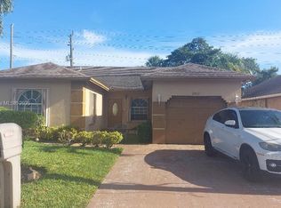 2912 NW 6th Ct, Pompano Beach, FL 33311