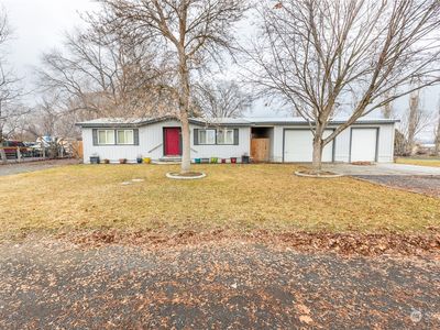 206 NW Warden Avenue, Soap Lake, WA, 98851