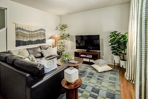 Hannah Townhomes & Lofts Photo 1