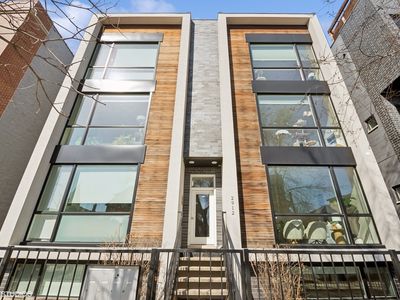 2912 W Lyndale St UNIT 1E, Chicago, IL, 60647
