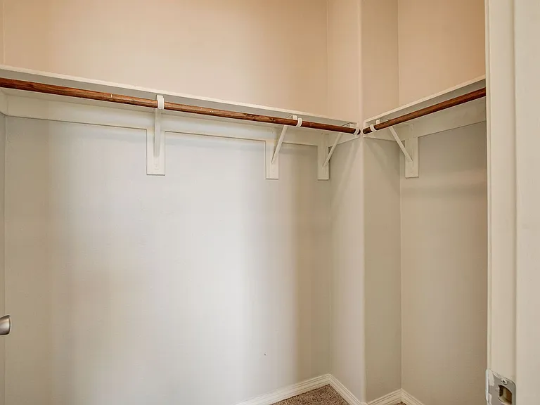 4020 Thomas Patrick Ave — Photo 16