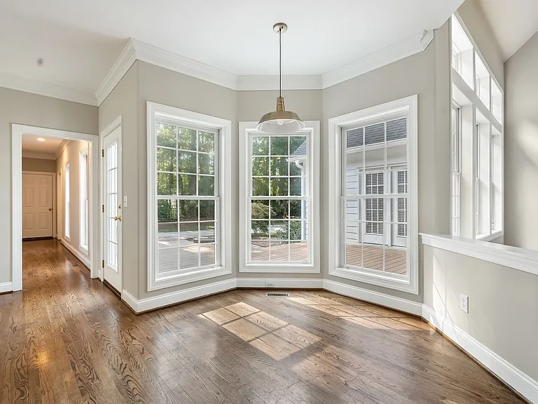 30135 Porter Dr — Photo 10