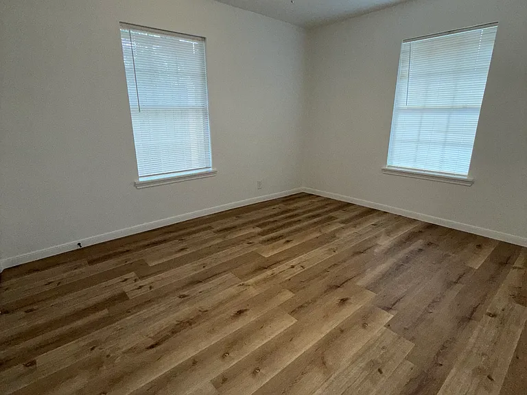 11625 Downey St — Photo 11