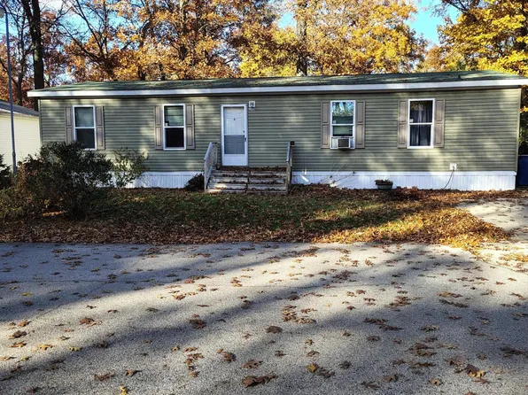 3956 Fleetwood Ln, Muskegon, MI 49442