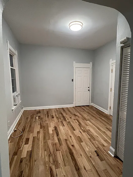 Building Photo - 2611 W Armitage Ave #2R