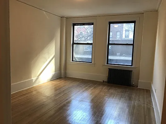 Rented by RV Realty | media 8