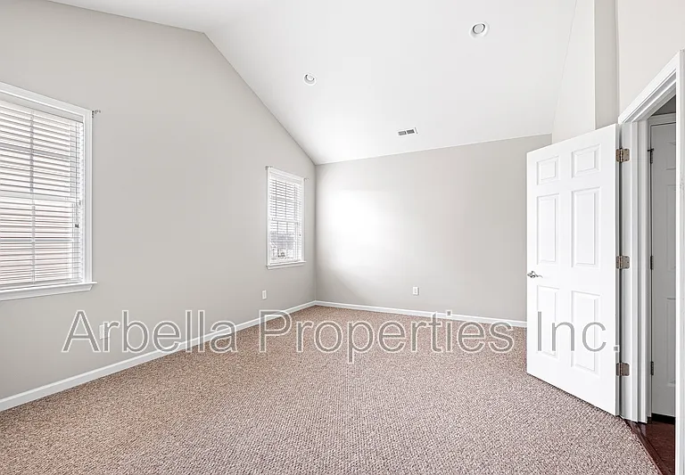 901 Hackney Rd — Photo 17