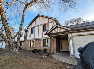 2310 N Enlund Dr UNIT 6, Palatine, IL 60074