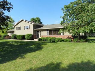 3541 Kingsway Dr, Columbus, OH 43221